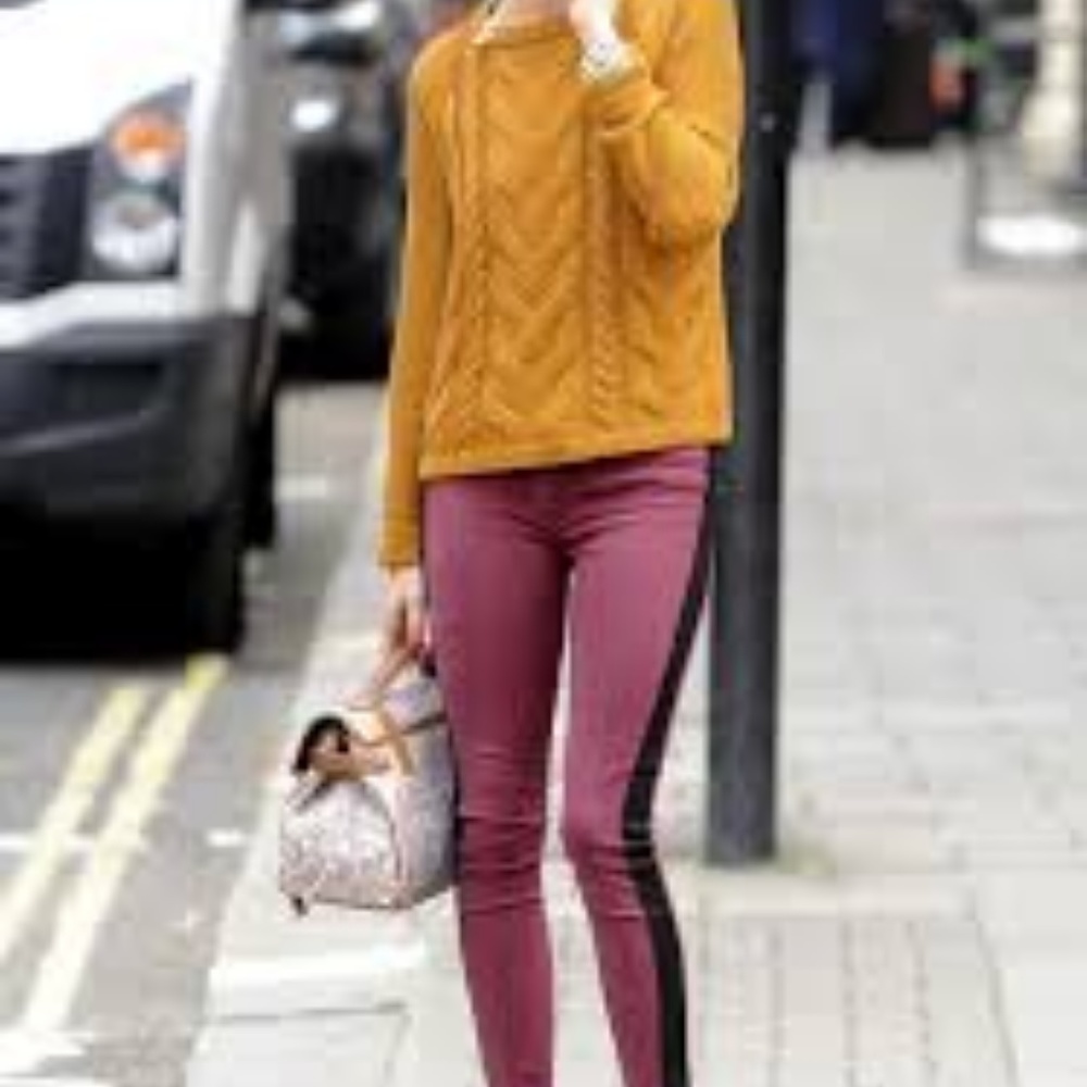 Mustard long sleeve knit top